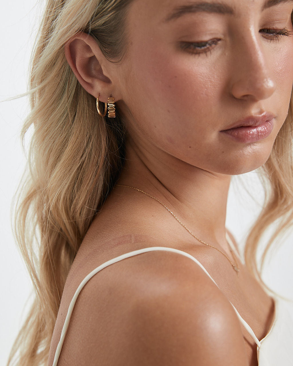 Golden Echo Medium Hoops